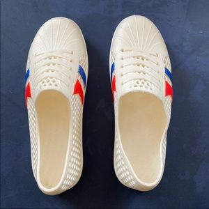 Brand New woman slip on beach shoes white eu 38-39